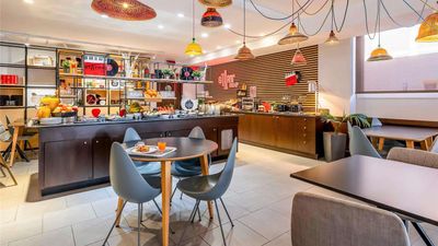 Ibis Madrid Valentin Beato