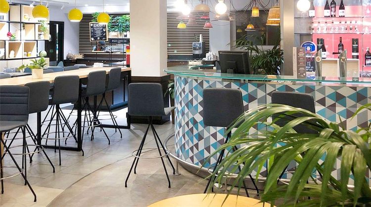 Ibis Madrid Valentin Beato Exterior