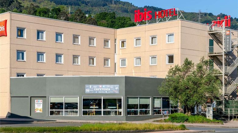 <b>Ibis Bilbao Barakaldo Exterior</b>. Images powered by <a href="https://iceportal.shijigroup.com/" title="IcePortal" target="_blank">IcePortal</a>.