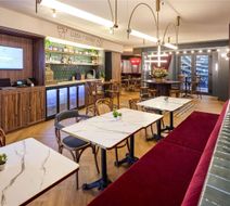Ibis Styles Madrid  Maravillas Exterior