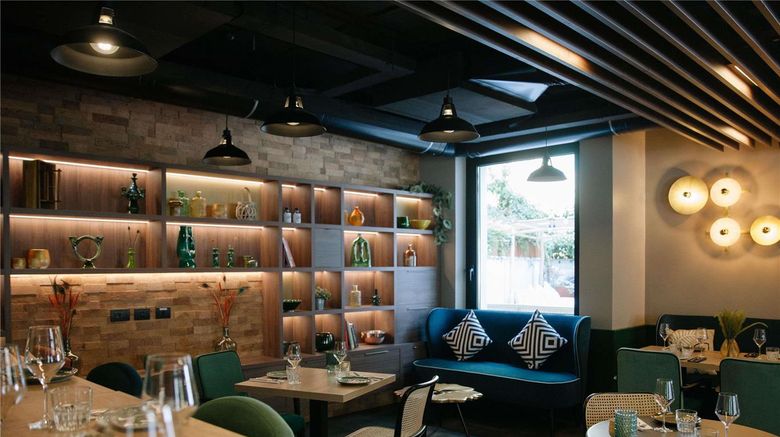 <b>Mercure Roma Corso Trieste Restaurant</b>. Images powered by <a href="https://iceportal.shijigroup.com/" title="IcePortal" target="_blank">IcePortal</a>.