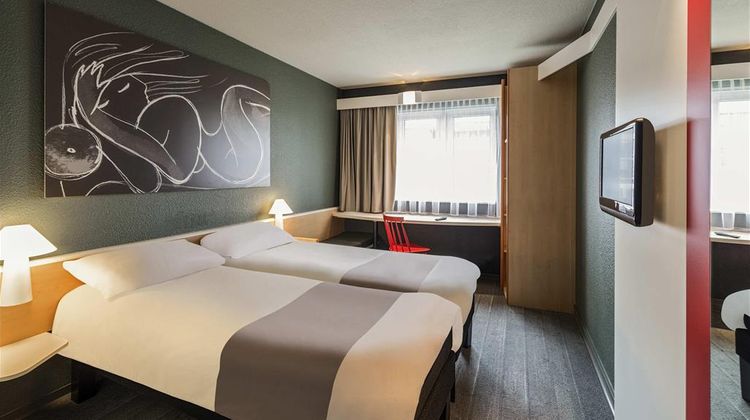 Hotel Ibis Berlin Spandau Room