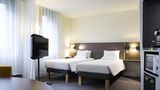 Novotel Suites Paris CDG Airport Villepinte Room