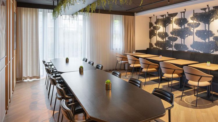 Novotel Suites Paris CDG Airport Villepinte Restaurant
