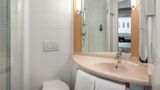 <b>Ibis Gyor Room</b>. Images powered by <a href="https://iceportal.shijigroup.com/" title="IcePortal" target="_blank">IcePortal</a>.