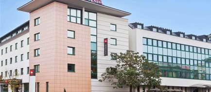 Ibis Gyor Exterior