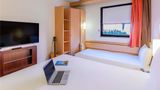 Ibis Lisboa Sintra Room