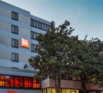Hotel Ibis Porto Centro Exterior