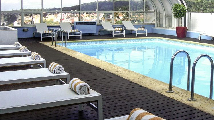 Hotel Mercure Lisboa Pool