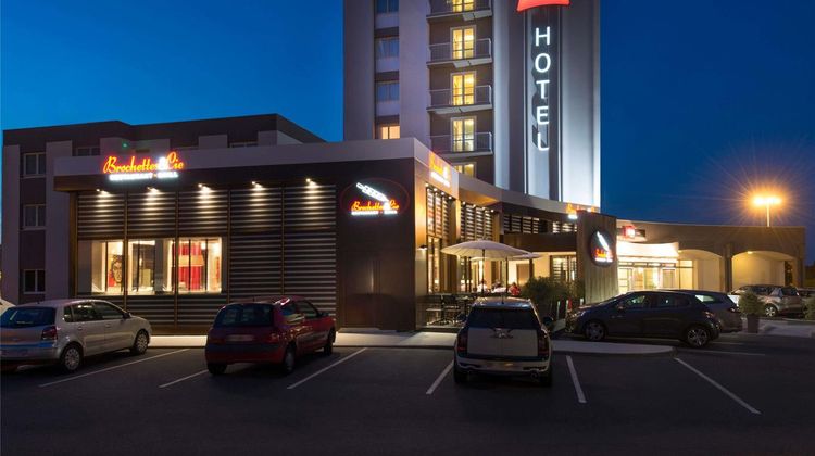 Ibis Hotel Cholet Exterior