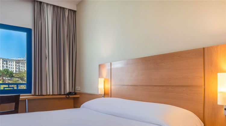 Ibis Meknes Hotel Room