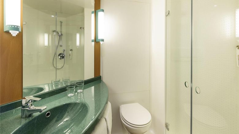 <b>Ibis Hannover City Hotel Room</b>. Images powered by <a href="https://iceportal.shijigroup.com/" title="IcePortal" target="_blank">IcePortal</a>.