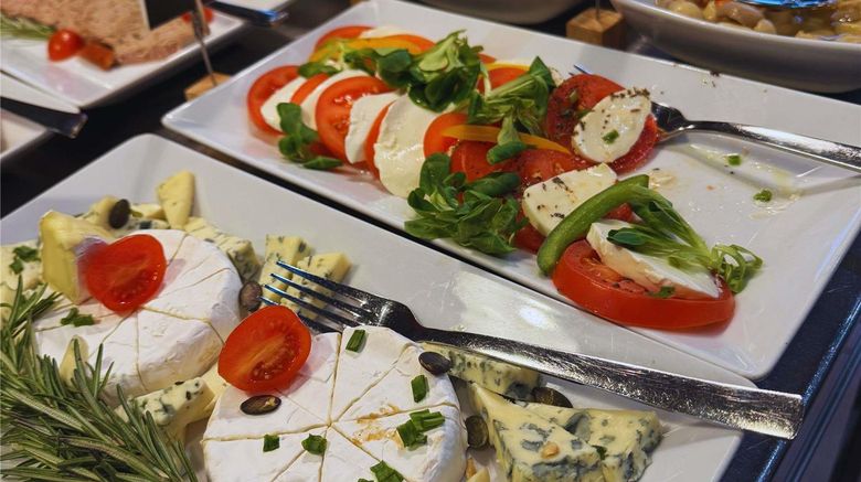 <b>Ibis Katowice Zabrze Restaurant</b>. Images powered by <a href="https://iceportal.shijigroup.com/" title="IcePortal" target="_blank">IcePortal</a>.