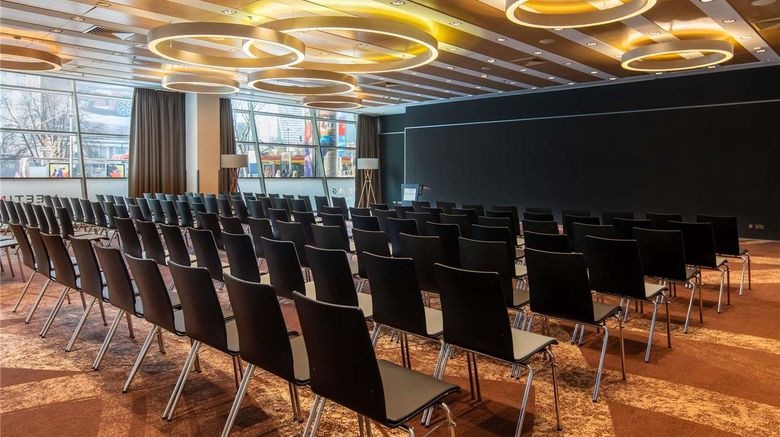 <b>Novotel Centrum Warsaw Meeting</b>. Images powered by <a href="https://iceportal.shijigroup.com/" title="IcePortal" target="_blank">IcePortal</a>.
