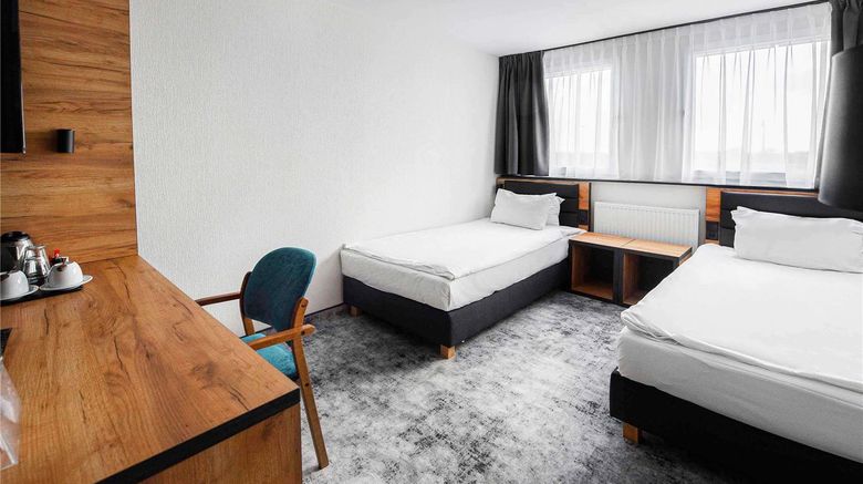 <b>Hotel Mercure Opole Room</b>. Images powered by <a href="https://iceportal.shijigroup.com/" title="IcePortal" target="_blank">IcePortal</a>.