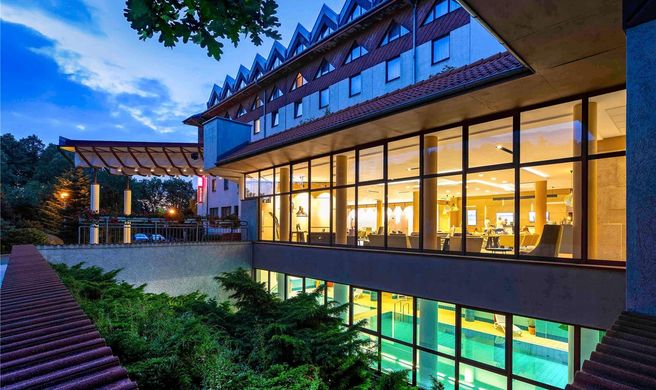 Mercure Jelenia Gora Exterior