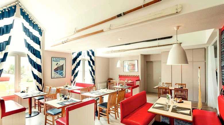 <b>Ibis Brest Kergaradec Restaurant</b>. Images powered by <a href="https://iceportal.shijigroup.com/" title="IcePortal" target="_blank">IcePortal</a>.