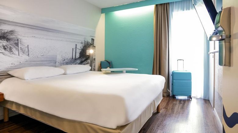 <b>Ibis Styles Quimper Room</b>. Images powered by <a href="https://iceportal.shijigroup.com/" title="IcePortal" target="_blank">IcePortal</a>.