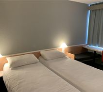 Ibis Auray Room