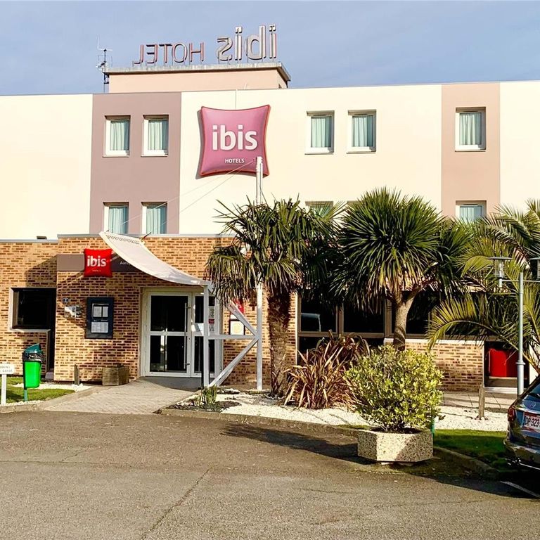 Ibis Auray