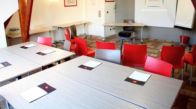Ibis Paris Maisons Laffitte Meeting