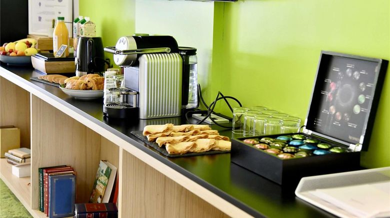 <b>Mercure Nantes Centre Gare Meeting</b>. Images powered by <a href="https://iceportal.shijigroup.com/" title="IcePortal" target="_blank">IcePortal</a>.
