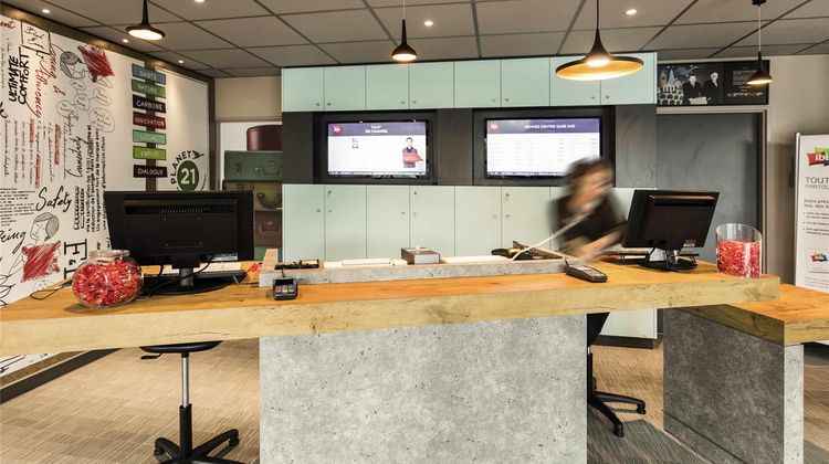 Ibis Rennes Centre Gare Sud Other
