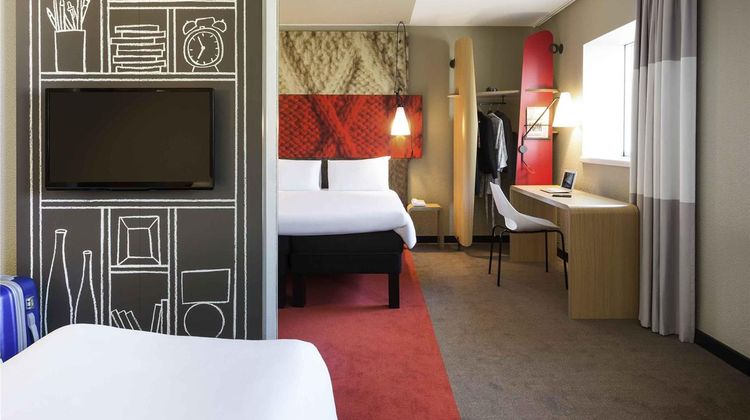 Ibis Rennes Centre Gare Sud Other