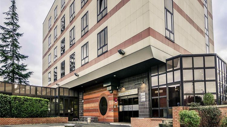 Mercure Cergy Pontoise Centre Exterior