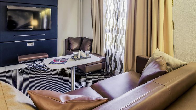 Mercure Cergy Pontoise Centre Room