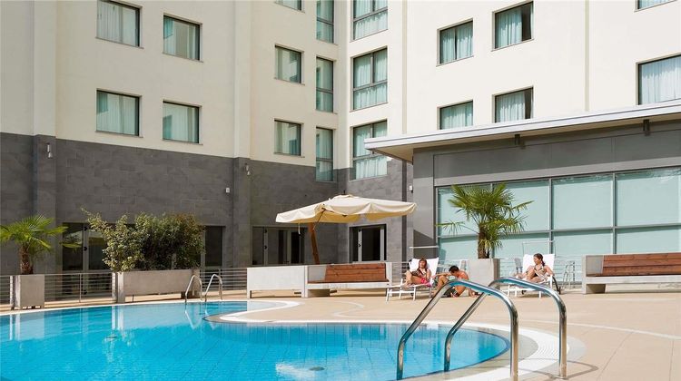 Novotel Milan Malpensa Airport Pool