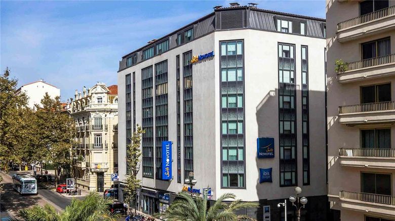 <b>Suite Novotel Cannes Center Exterior</b>. Images powered by <a href="https://iceportal.shijigroup.com/" title="IcePortal" target="_blank">IcePortal</a>.