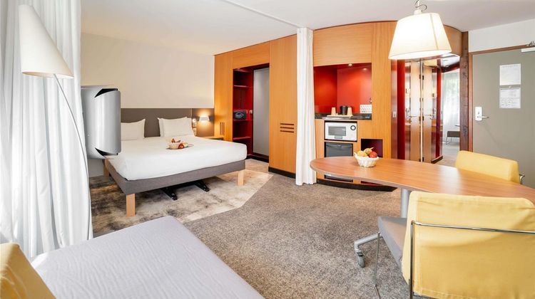 Suite Novotel Cannes Center Room