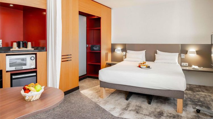 Suite Novotel Cannes Center Room