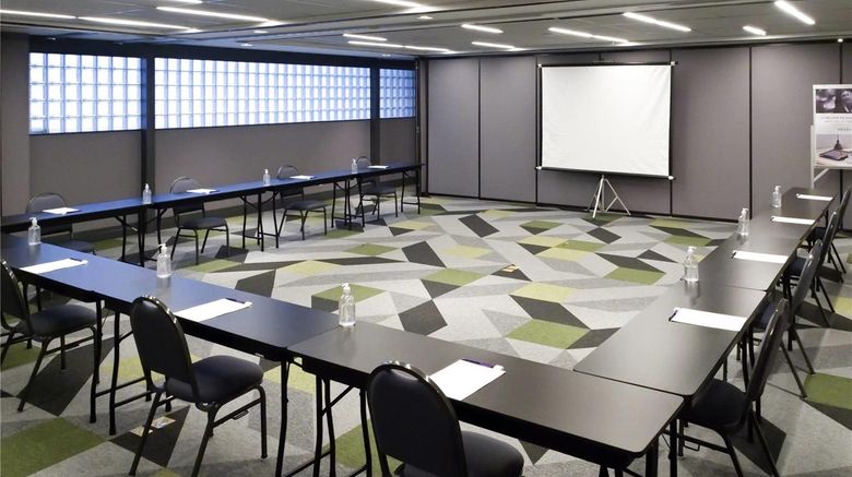 <b>Mercure Hotel Sao Paulo Jardins Meeting</b>. Images powered by <a href="https://iceportal.shijigroup.com/" title="IcePortal" target="_blank">IcePortal</a>.