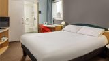 Ibis Hull Room