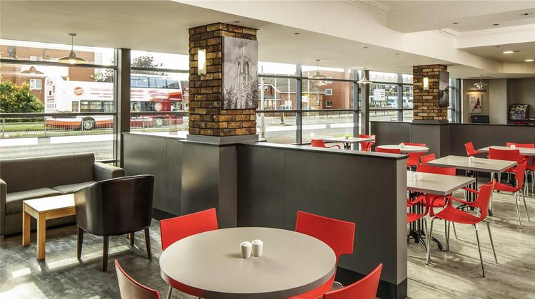 Ibis Hull Restaurant