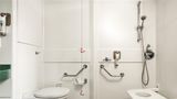 Ibis Hull Room