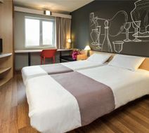 Hotel Ibis Liege Seraing Exterior