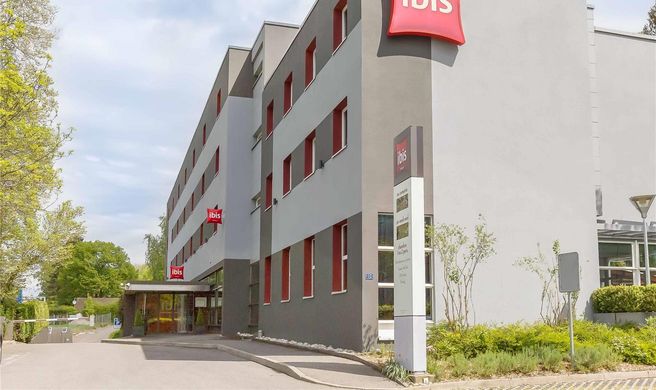 Ibis Geneve Airport Exterior