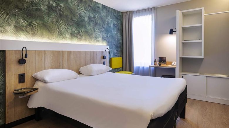 <b>Ibis Waterloo Room</b>. Images powered by <a href="https://iceportal.shijigroup.com/" title="IcePortal" target="_blank">IcePortal</a>.