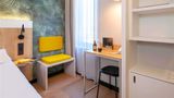 Ibis Waterloo Room