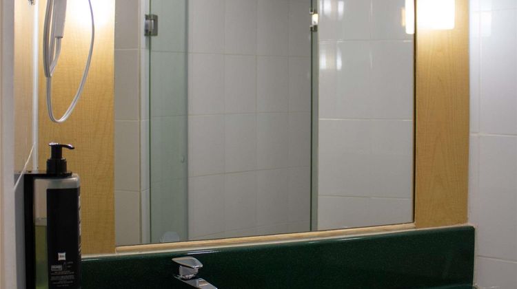 Ibis Monterrey Valle Room
