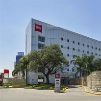 Ibis Monterrey Valle