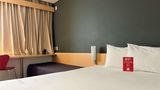 Ibis Monterrey Valle Room
