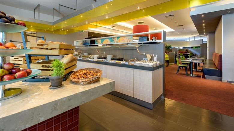<b>Novotel Aachen City Restaurant</b>. Images powered by <a href="https://iceportal.shijigroup.com/" title="IcePortal" target="_blank">IcePortal</a>.