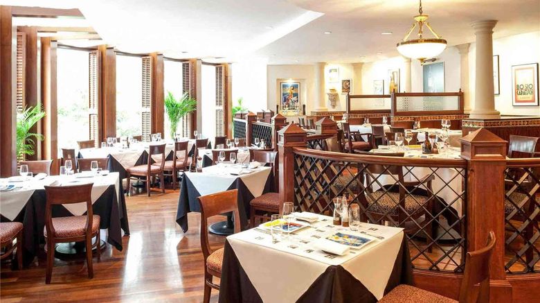 <b>Novotel Century Hong Kong Hotel Restaurant</b>. Images powered by <a href="https://iceportal.shijigroup.com/" title="IcePortal" target="_blank">IcePortal</a>.