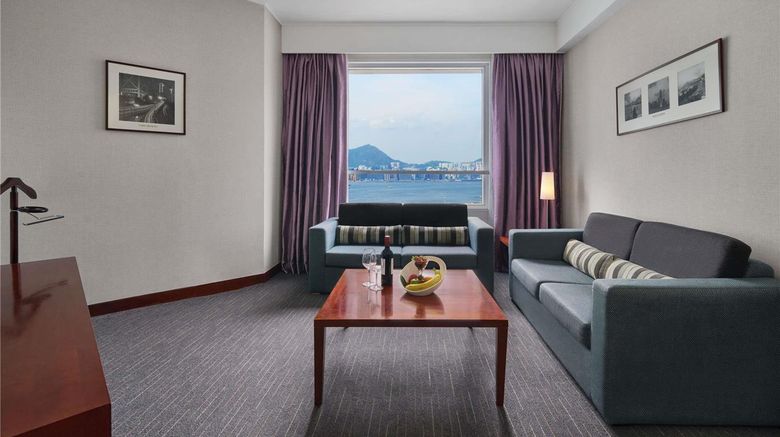 <b>Novotel Century Hong Kong Hotel Suite</b>. Images powered by <a href="https://iceportal.shijigroup.com/" title="IcePortal" target="_blank">IcePortal</a>.