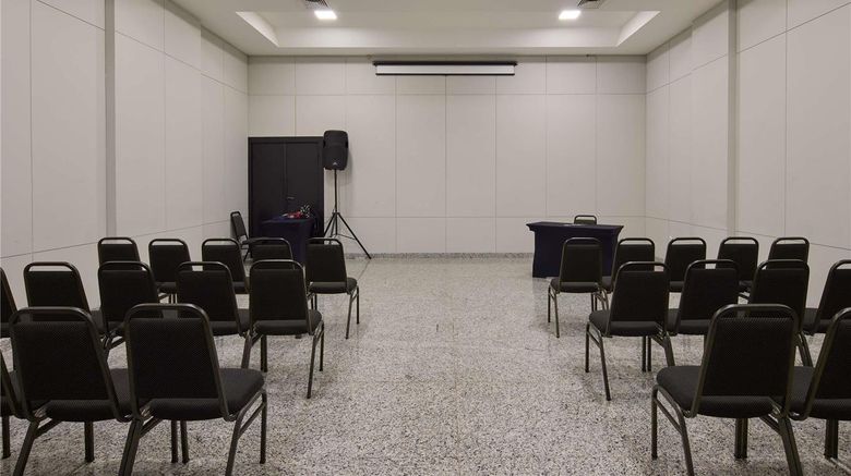 <b>Mercure Belo Horizonte Lourdes Meeting</b>. Images powered by <a href="https://iceportal.shijigroup.com/" title="IcePortal" target="_blank">IcePortal</a>.