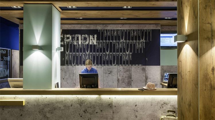 Ibis Budget Luxembourg Aeroport Exterior